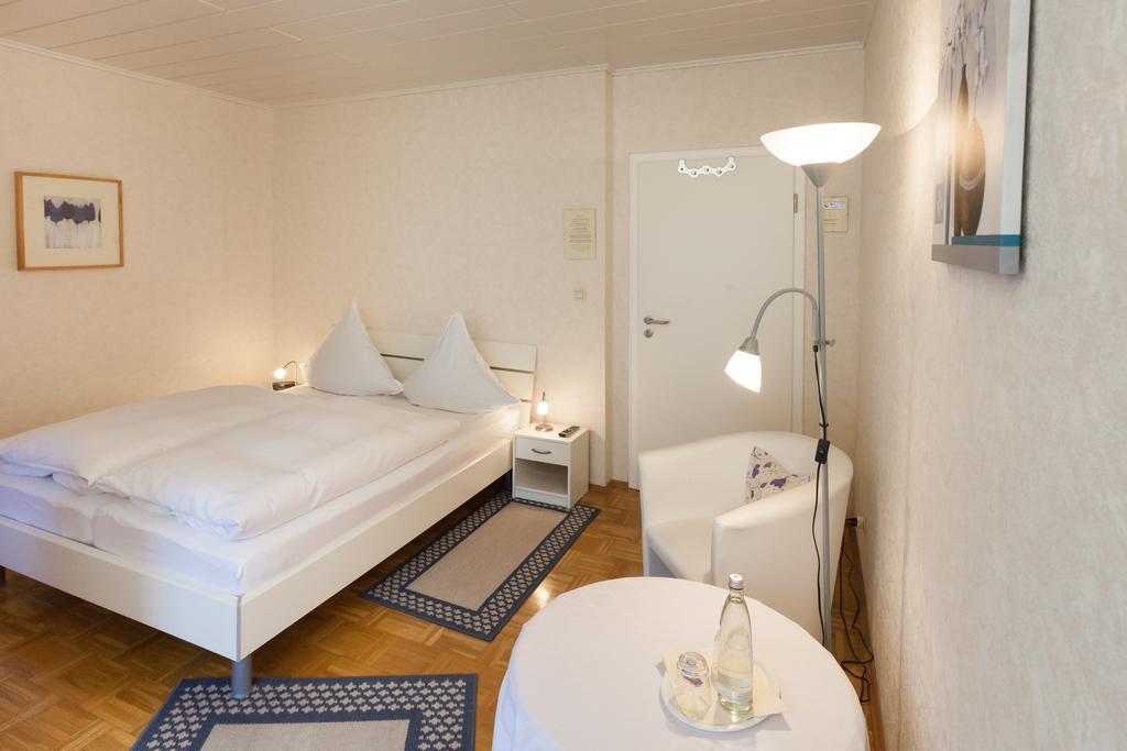 Haus Kesper-Brunen Hotel Willingen  Szoba fotó